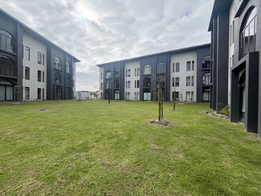 To Let 2 Bedroom Property for Rent in Brackenfell South Western Cape
